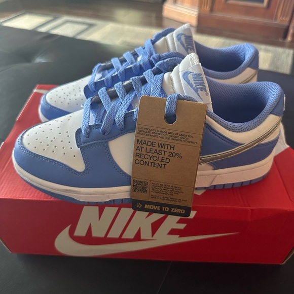 Brand new women’s size 7 1/2 Nike dunk low! I have one pair of 7.5 left!! - Picture 2 of 6